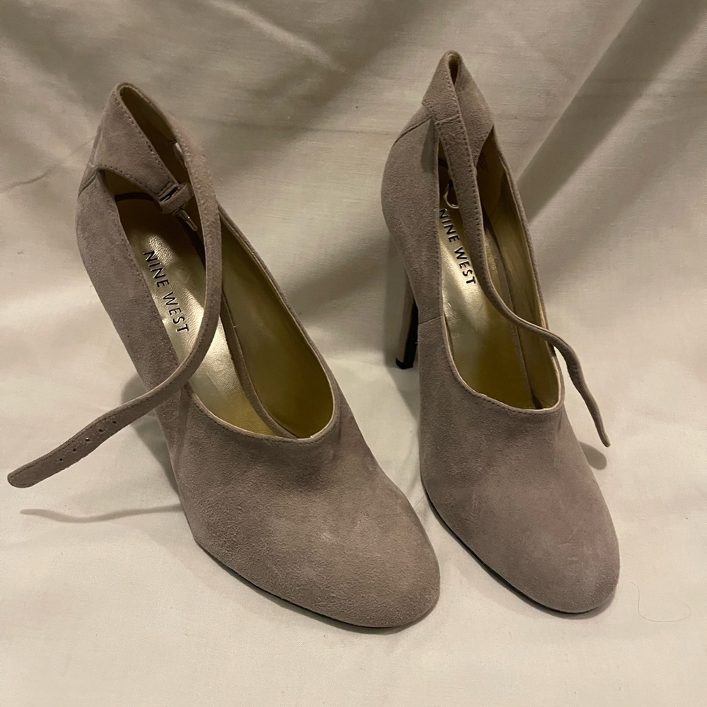 Nine West , Ankle strap size 7.5 , new